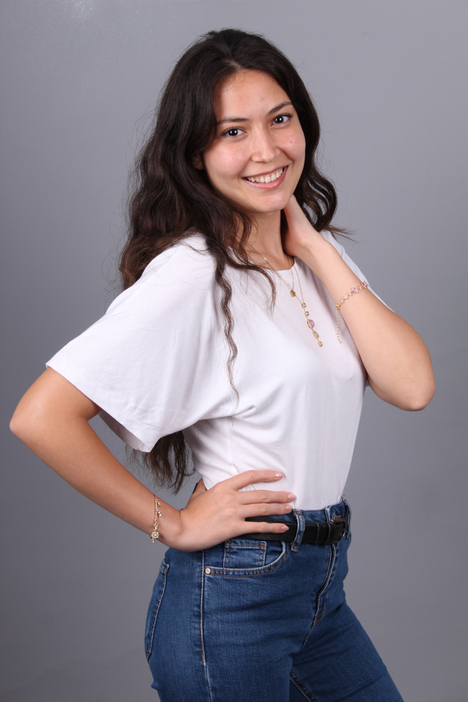AYŞEN G