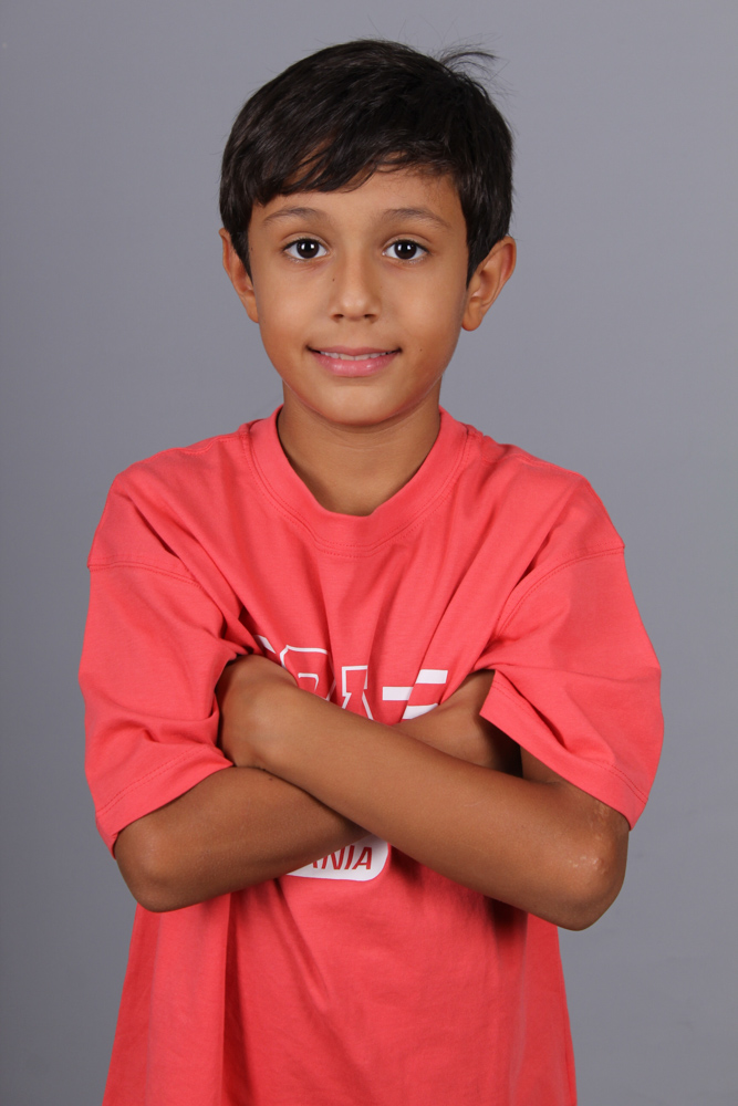 AYAZ ATA K